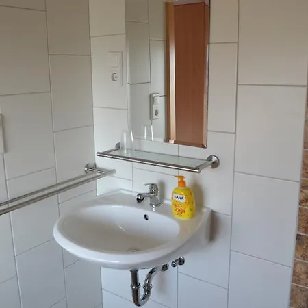 Gaestehaus Radler Scheune Pensjonat Heede